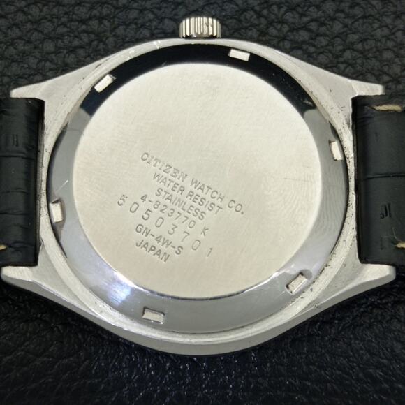 Vintage 1980 Citizen Automatic Mens Silver Watch W/daydate & Gold accents - Picture 8 of 9